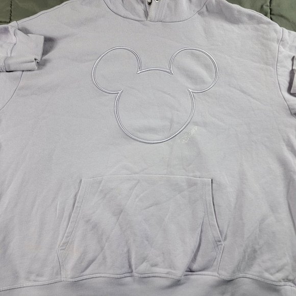 H&M Disney Womens XL Lavender Purple Pullover Sweater Mickey Mouse Casual - Picture 3 of 9